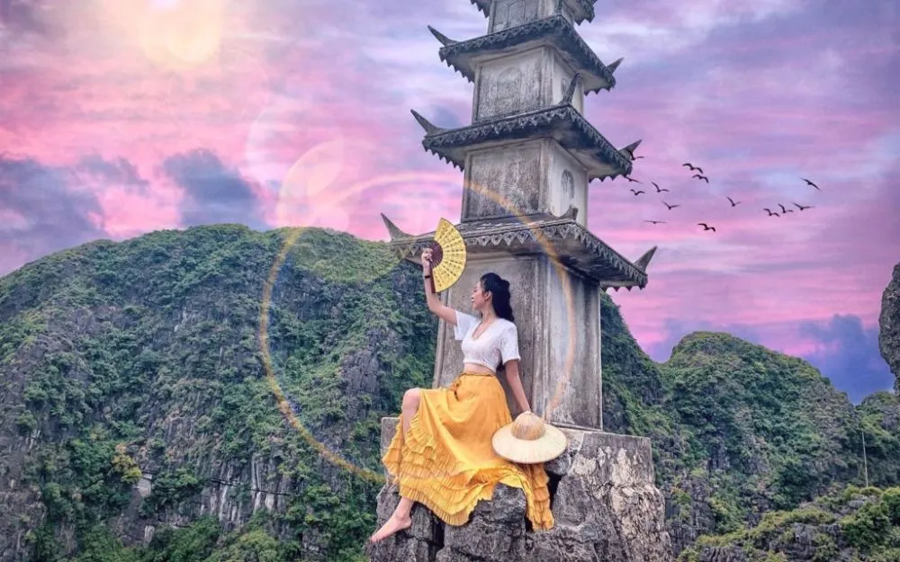 Đi Ninh Bình Mặc Gì Đẹp? 20+ Cách Phối Đồ Khi Du Lịch Ở Ninh Bình