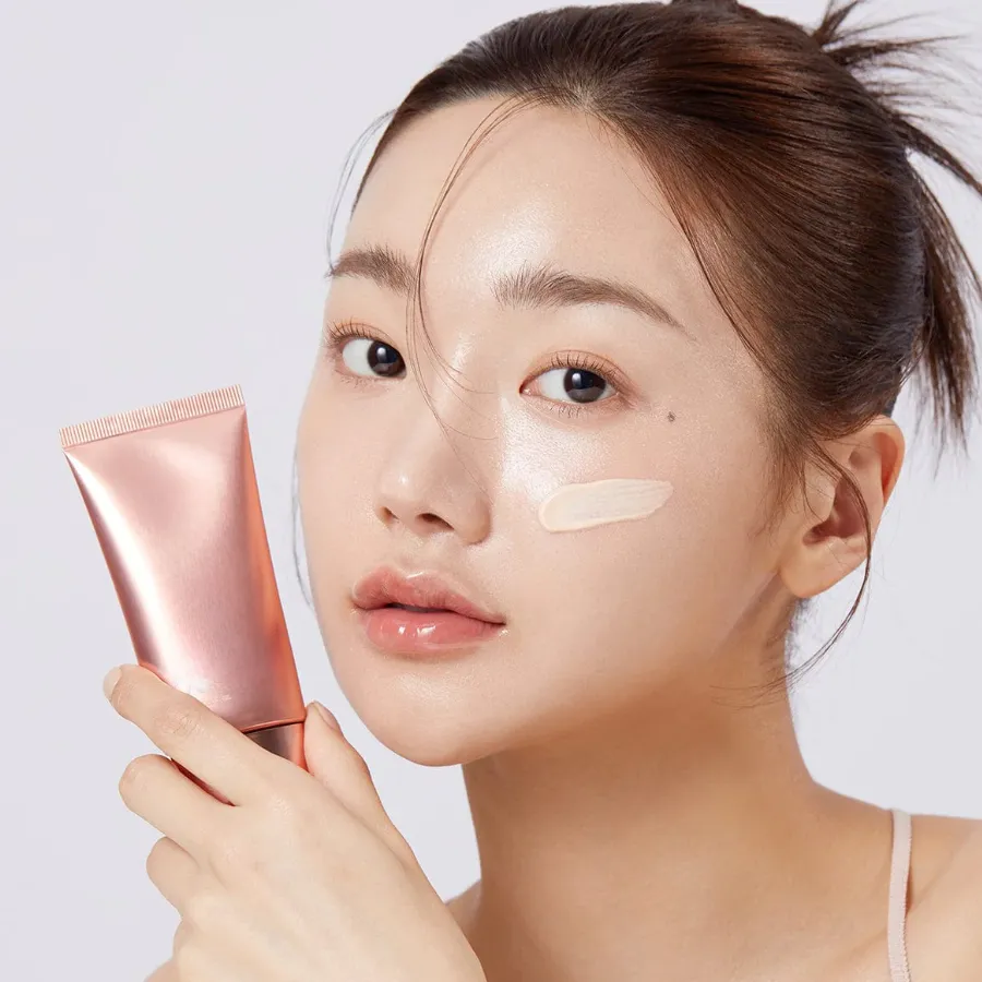 Kem chống nắng collagen