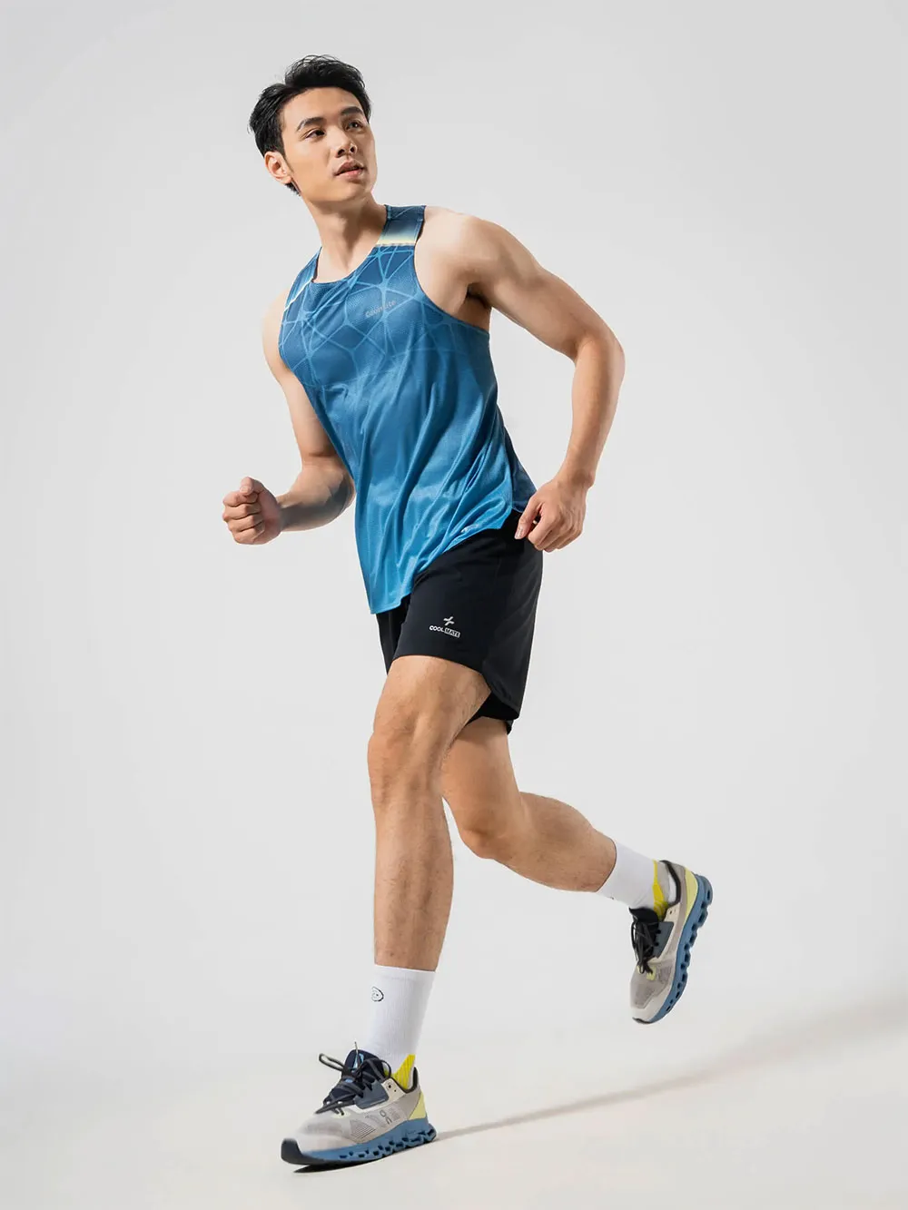 Áo Singlet Là Gì? Phân Biệt Áo Singlet Với Áo Tank Top Và Ba Lỗ
