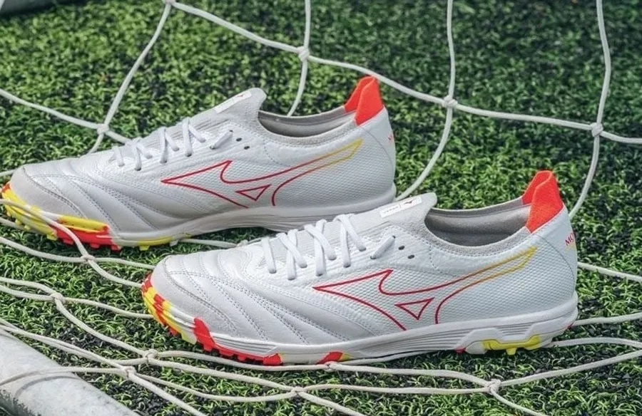 6 Cách Nhận Biết Giày Mizuno Chính Hãng Chuẩn Xác