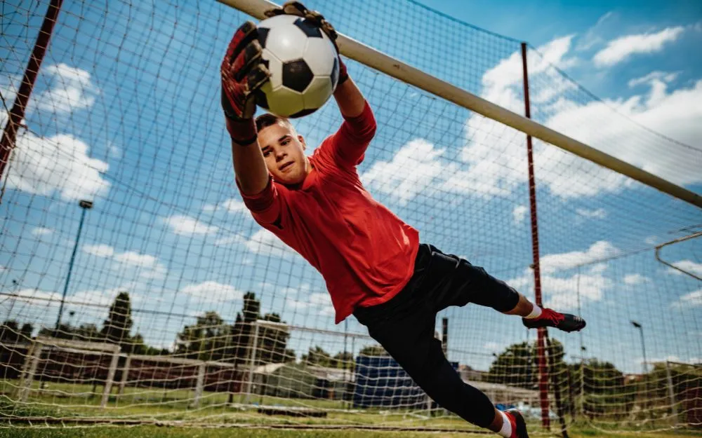 Găng Tay Thủ Môn Có Xương Và Không Xương: Nên Chọn Loại Nào? - 3