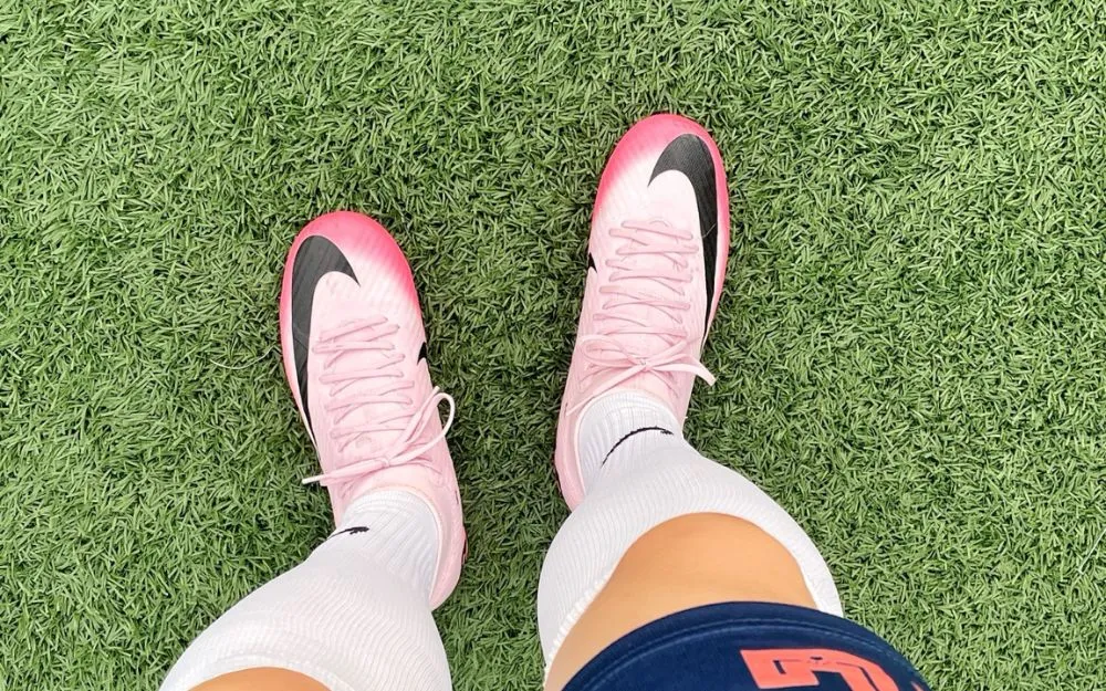 Giày Đá Bóng Đinh Sắt: Khái Niệm & Cách Dùng Đạt Hiệu Quả Tối Ưu  - 5