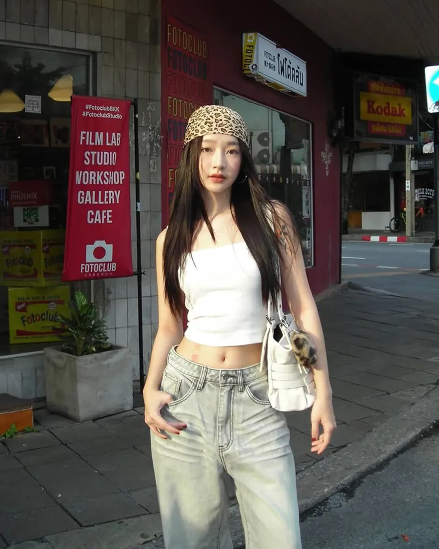 Phong Cách Dadcore Là Gì? 15+ Dadcore Outfit Cá Tính, Mới Lạ