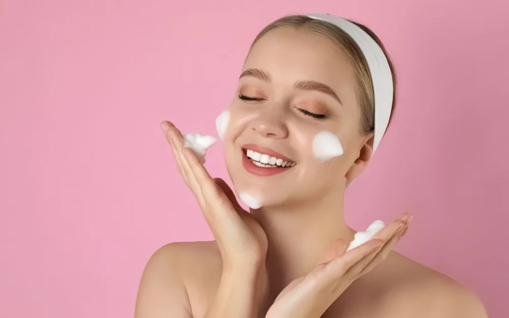 Top 10+ Sữa Rửa Mặt Dạng Gel Dịu Nhẹ Bán Chạy Hiện Nay - 22