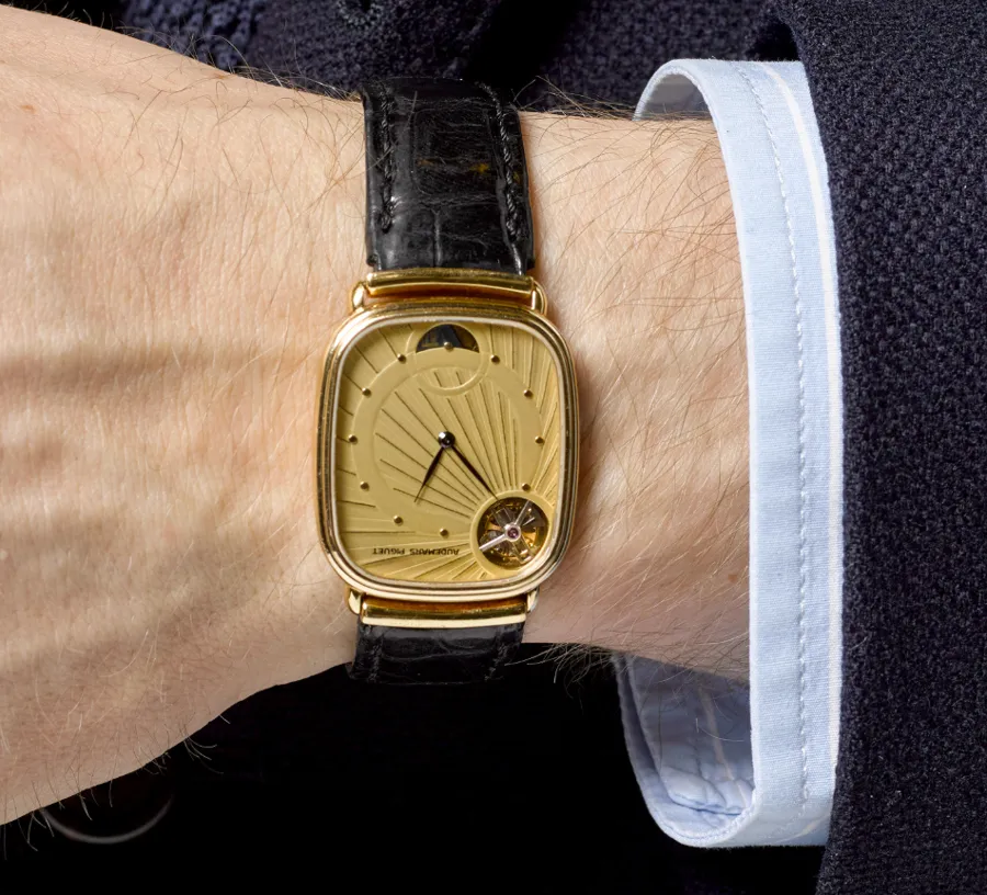Tourbillon là gì? Cơ chế đắt giá làm nên đồng hồ cơ xa xỉ