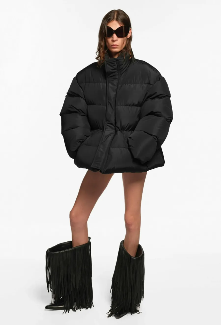 Balenciaga Resort 2026: Chương cuối của Demna khép lại một thập kỷ định hình thời trang - 14