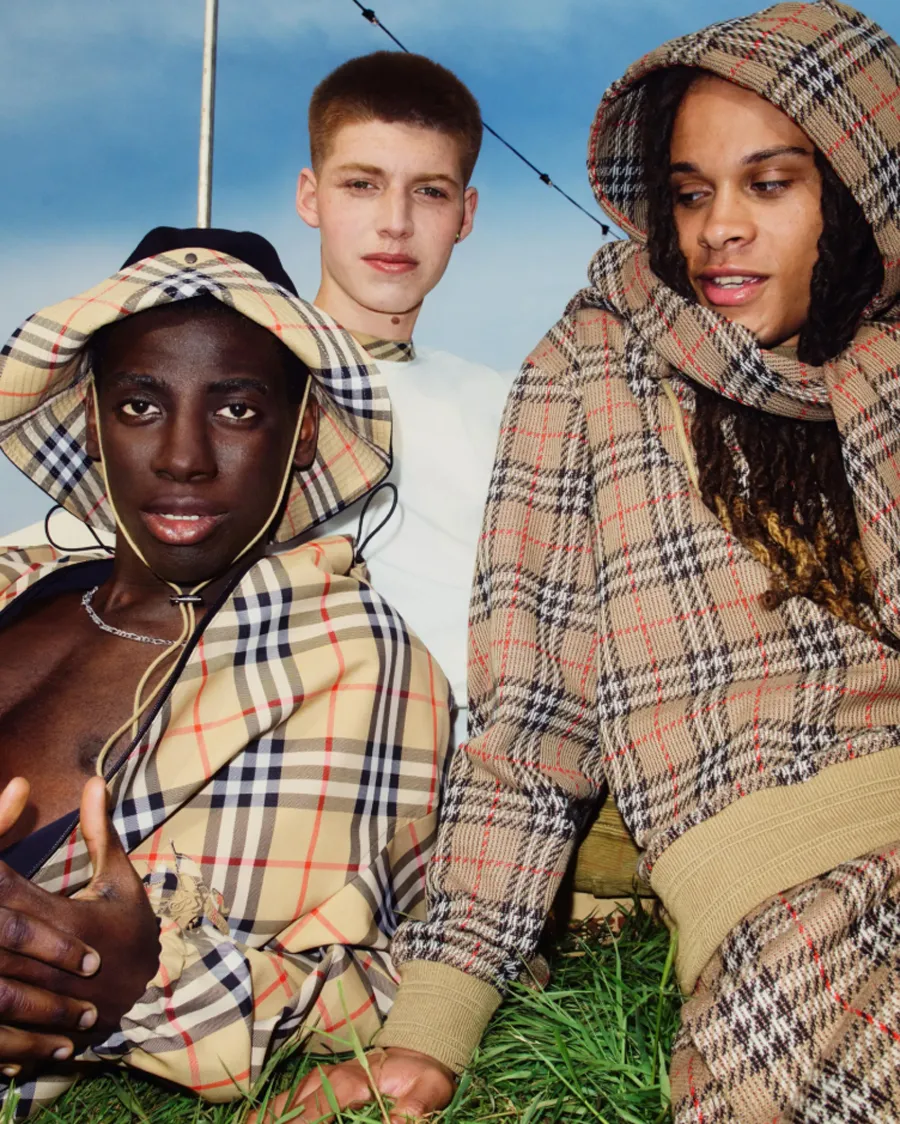 Burberry Festival 2025 tại Việt Nam: Phong cách lễ hội đậm chất Anh Quốc