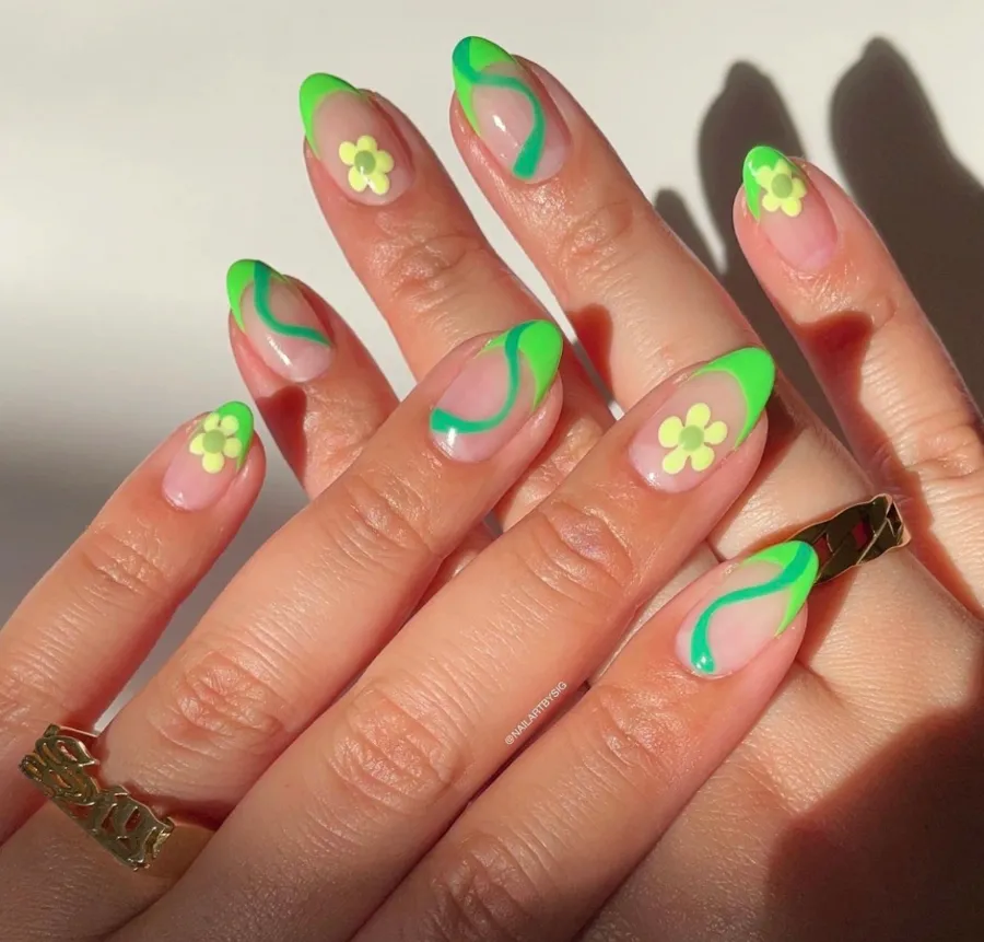 Tự Tin Với 100+ Mẫu Nail Đi Biển Tuyệt Đẹp Cho Mùa Hè 2025
