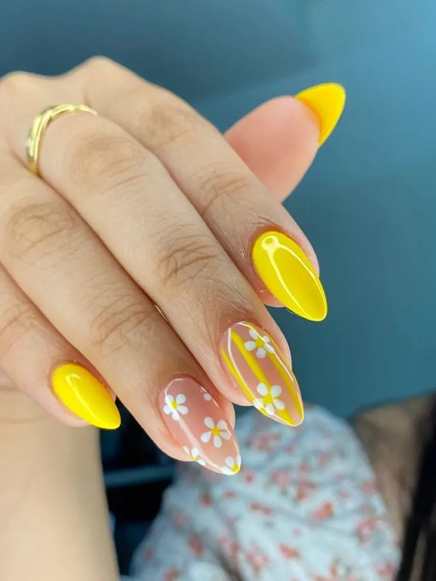 Tự Tin Với 100+ Mẫu Nail Đi Biển Tuyệt Đẹp Cho Mùa Hè 2025