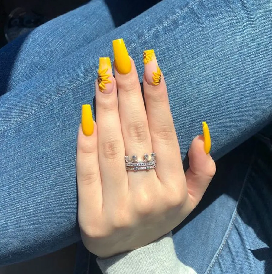 Tự Tin Với 100+ Mẫu Nail Đi Biển Tuyệt Đẹp Cho Mùa Hè 2025