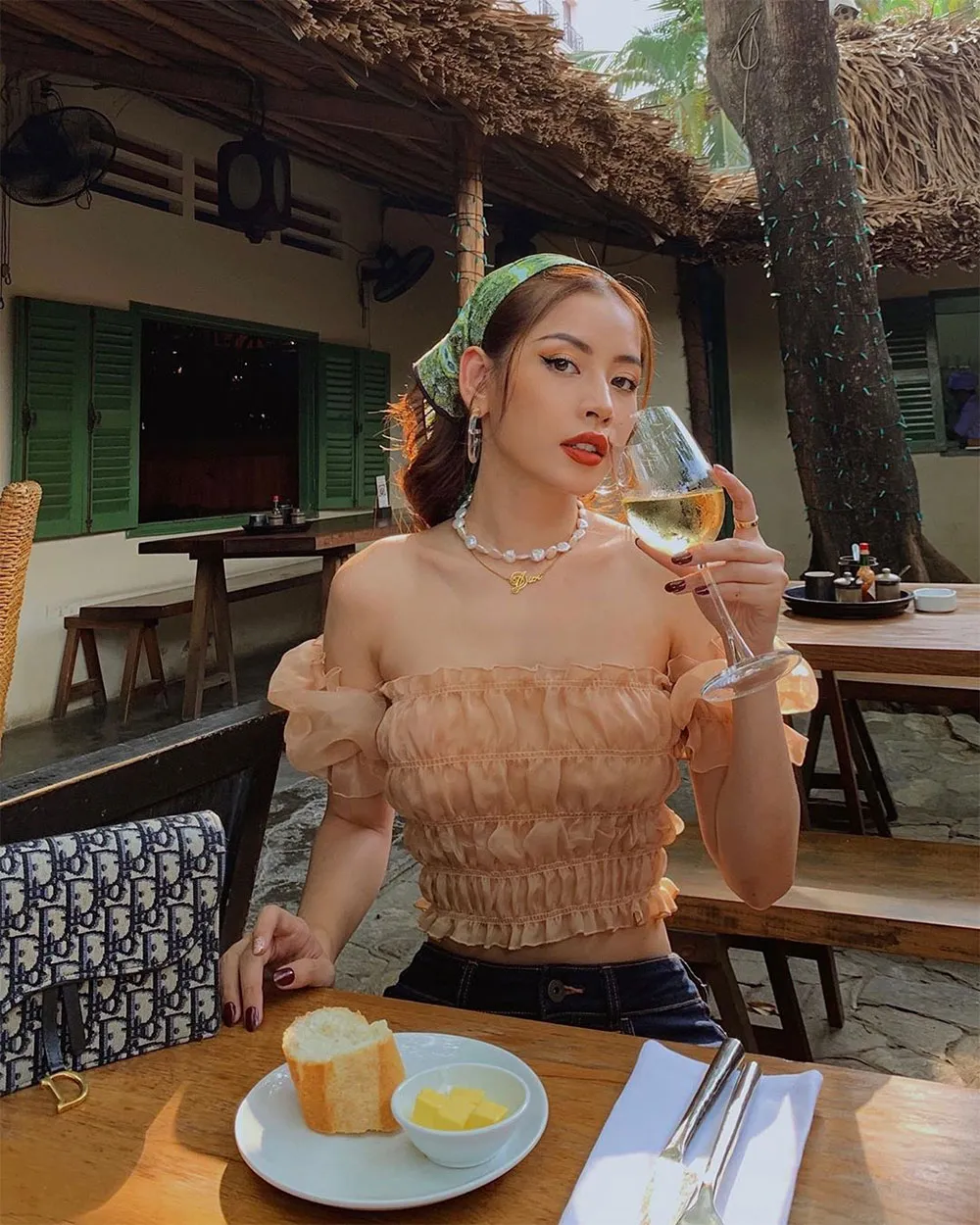 Gợi Ý 5 Cách Phối Khăn Bandana Mùa Hè Trendy Và Thời Thượng - 3