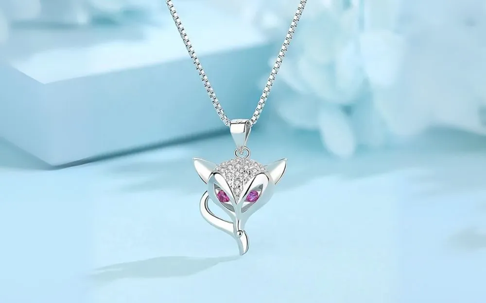 Dây Chuyền Hồ Ly: Ý Nghĩa, Cách Đeo & Gợi Ý 5 Mẫu Bán Chạy