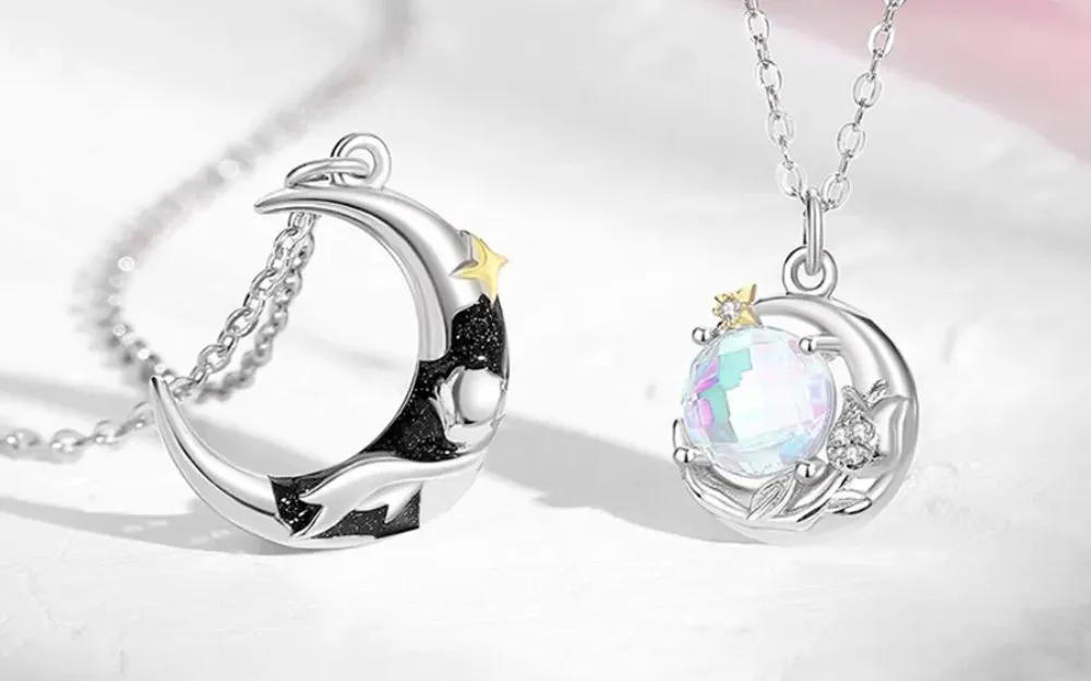 Top 15 Dây Chuyền Mặt Trăng Tôn Vẻ Đẹp Cá Nhân, Bán Chạy Hiện Nay