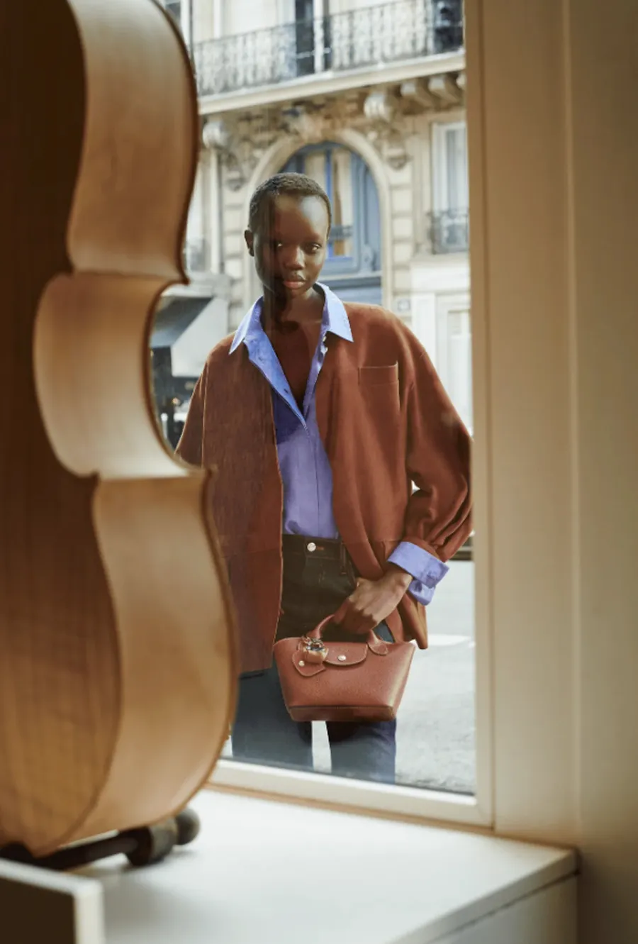 BST Longchamp Thu 2025: Sự Giao Thoa Giữa Thời Trang Và Thủ Công