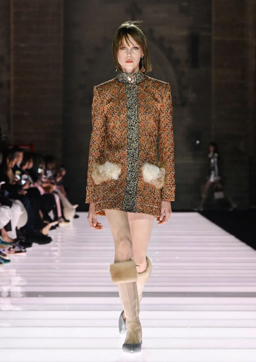 Louis Vuitton Cruise 2026: Giao lộ giữa huyền thoại và hiện đại tại Palais des Papes