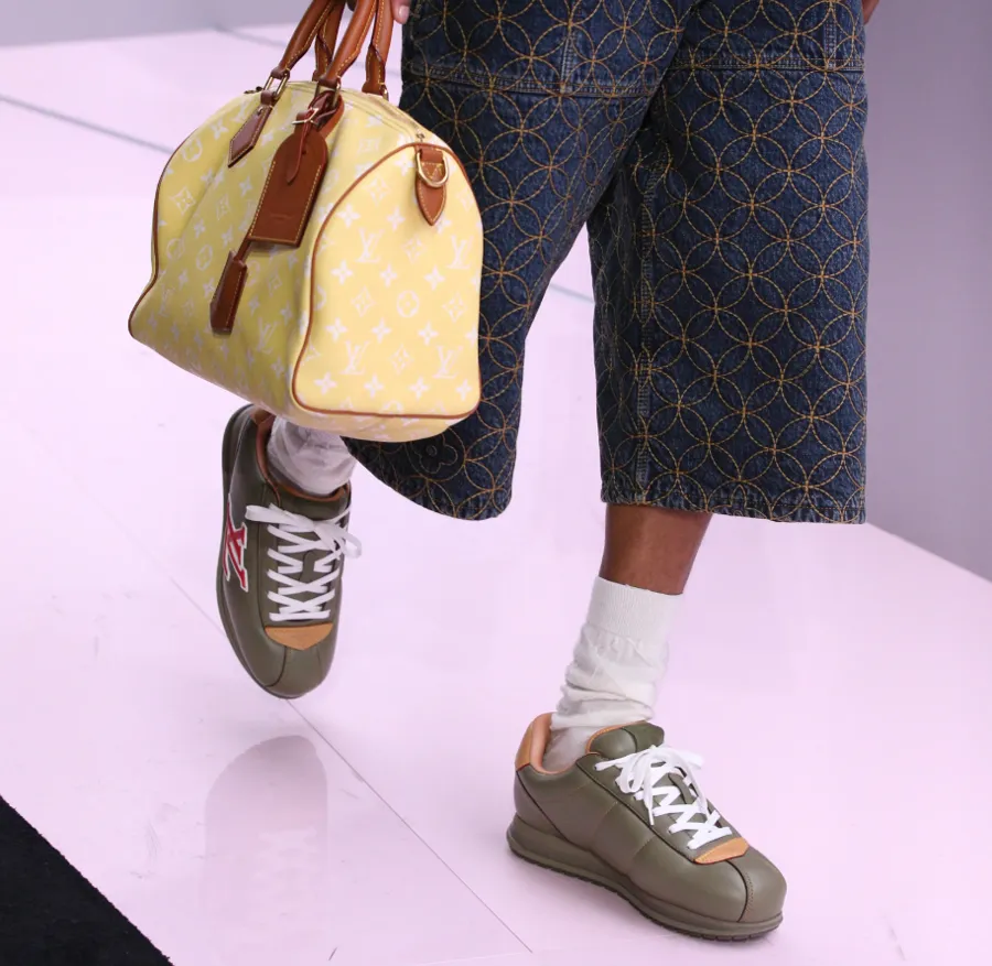 LV Buttersoft Sneaker: Đôi Giày Xa Xỉ Được Pharrell Williams Sáng Tạo