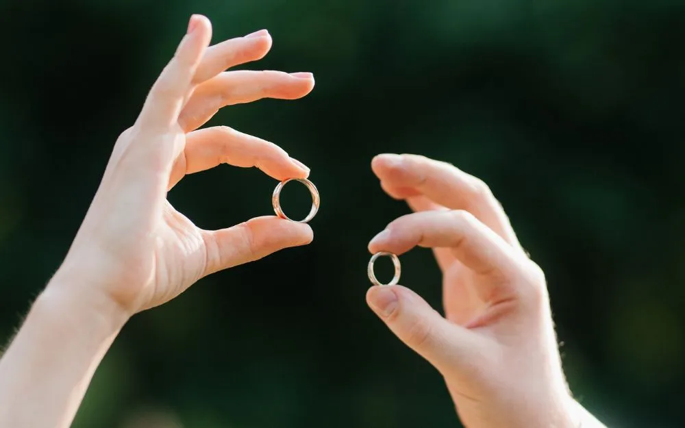 Top 10 Nhẫn Bạc Đôi Bán Chạy, Được Các Cặp Đôi Ưa Thích Hiện Nay