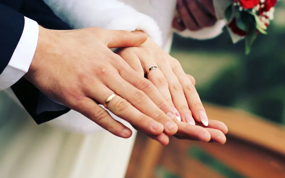 Top 10 Nhẫn Bạc Đôi Bán Chạy, Được Các Cặp Đôi Ưa Thích Hiện Nay