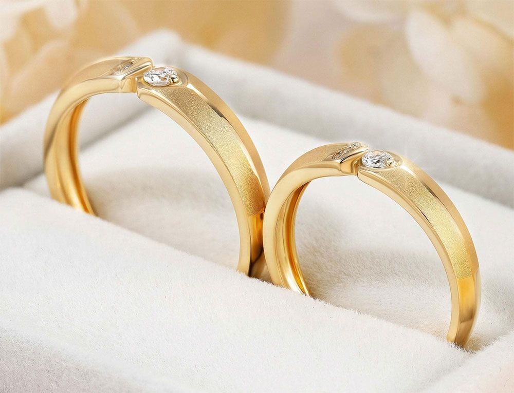 Nhẫn Cưới Nên Mua Vàng Gì? Kinh Nghiệm Chọn Mua Nhẫn Cưới Cho Cặp Đôi