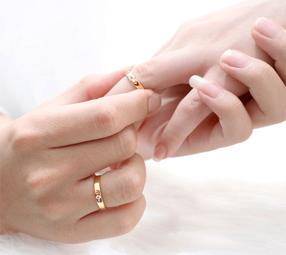 Nhẫn Cưới Nên Mua Vàng Gì? Kinh Nghiệm Chọn Mua Nhẫn Cưới Cho Cặp Đôi
