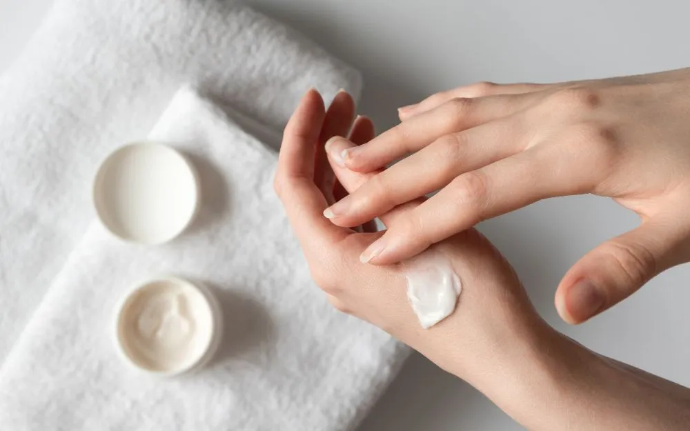 Thành Phần Niacinamide Là Gì? Niacinamide Có Tác Dụng Gì?