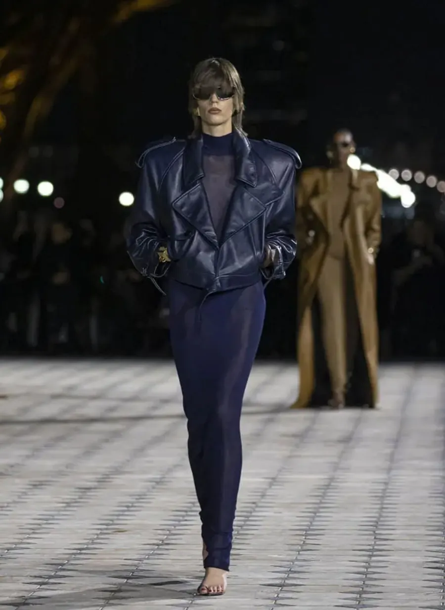 Saint Laurent SS26: Thi Ca Thị Giác Với Vẻ Đẹp Thanh Lịch Mùa Hè