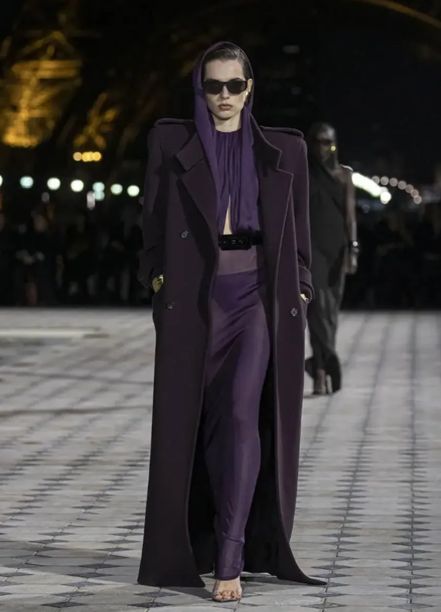 Saint Laurent SS26: Thi Ca Thị Giác Với Vẻ Đẹp Thanh Lịch Mùa Hè