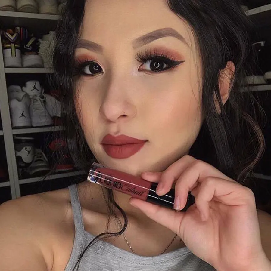 Top 10 Thỏi Son Màu Mocha Nổi Bật Từ Các Thương Hiệu Nổi Tiếng