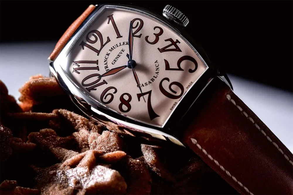 Tonneau Là Gì? Top 10 Dáng Đồng Hồ Tonneau Cổ Điển Bán Chạy - 1