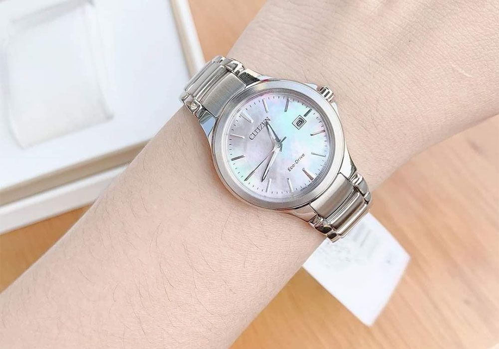 Đồng Hồ Mặt Xà Cừ Là Gì? Top 10 Đồng Hồ Khảm Xà Cừ Bán Chạy