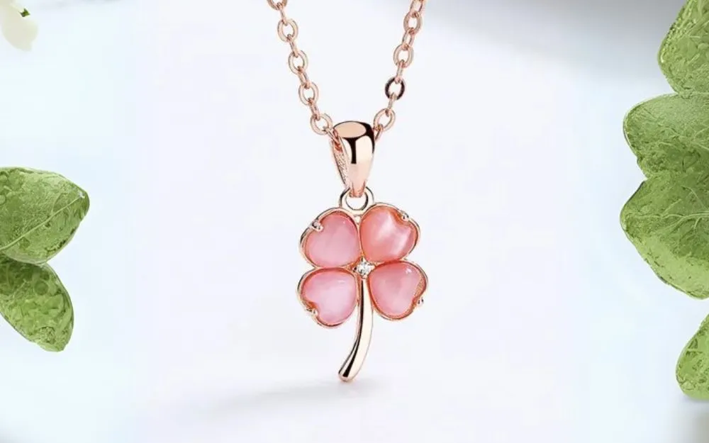 1978 Mệnh Gì Hợp Màu Gì? Gợi Ý Các Mẫu Trang Sức Thu Hút May Mắn