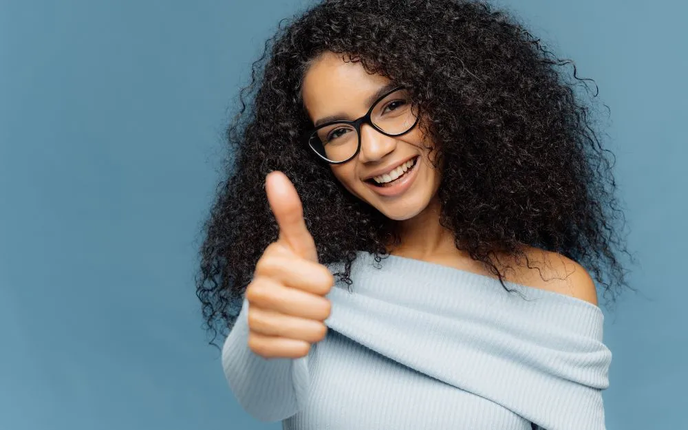 1981 Mệnh Gì Hợp Màu Gì? Gợi Ý Các Mẫu Trang Sức Thu Hút May Mắn - 2