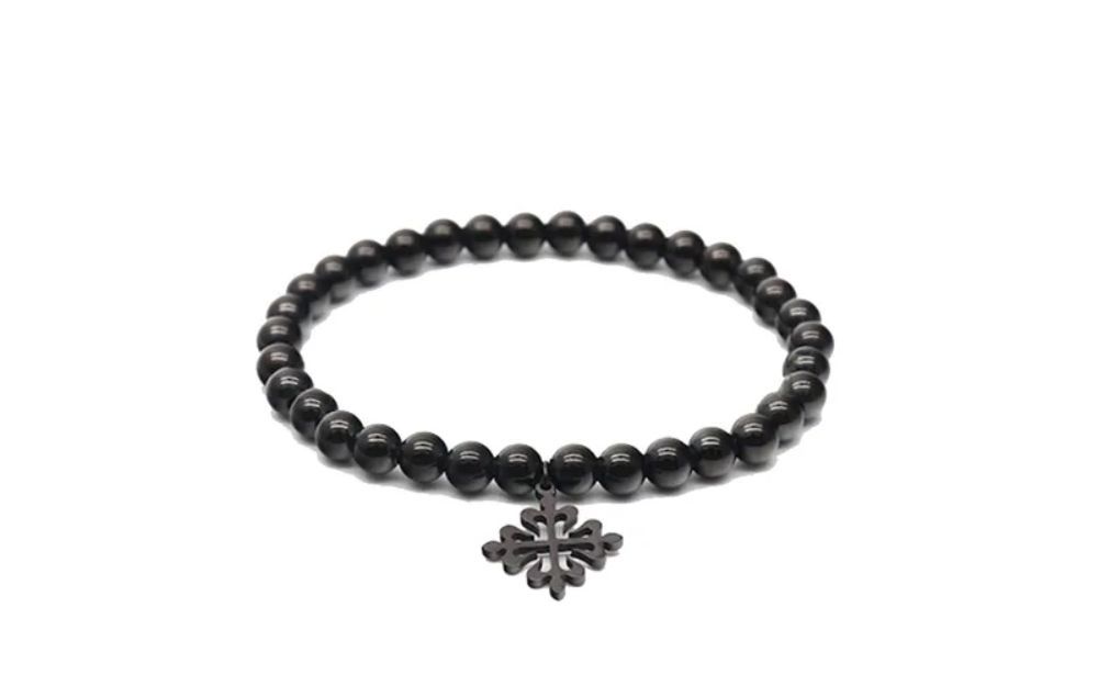 1982 Mệnh Gì Hợp Màu Gì? Gợi Ý Các Mẫu Trang Sức Thu Hút May Mắn - 13