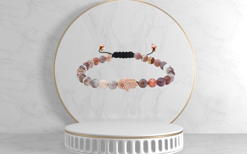 1984 Mệnh Gì Hợp Màu Gì? Gợi Ý Các Mẫu Trang Sức Thu Hút May Mắn - 9