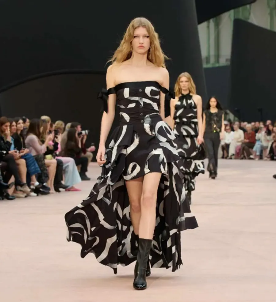 BST Chanel Thu/Đông 2025: Hành Trình Cuối Trước Thềm Kỷ Nguyên Mới - 11