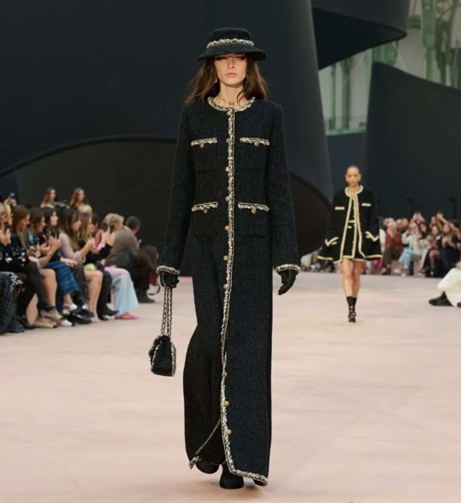 BST Chanel Thu/Đông 2025: Hành Trình Cuối Trước Thềm Kỷ Nguyên Mới - 15