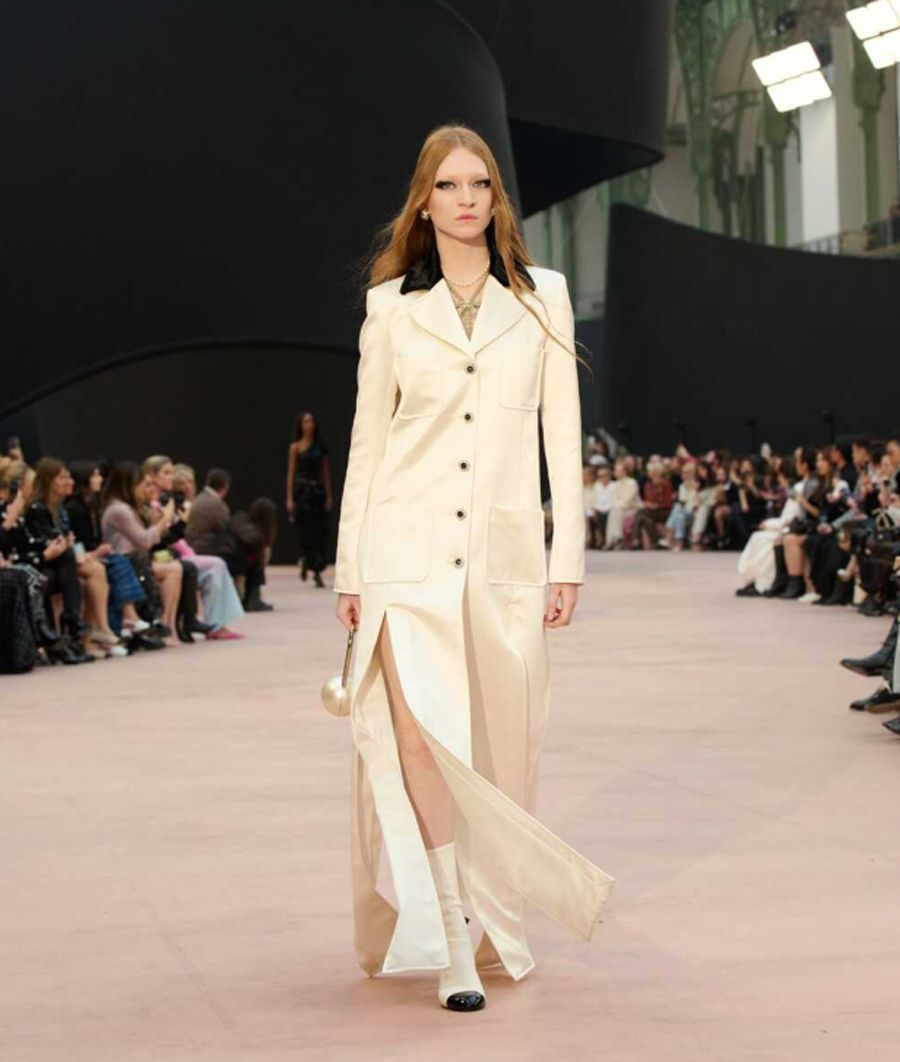 BST Chanel Thu/Đông 2025: Hành Trình Cuối Trước Thềm Kỷ Nguyên Mới - 25