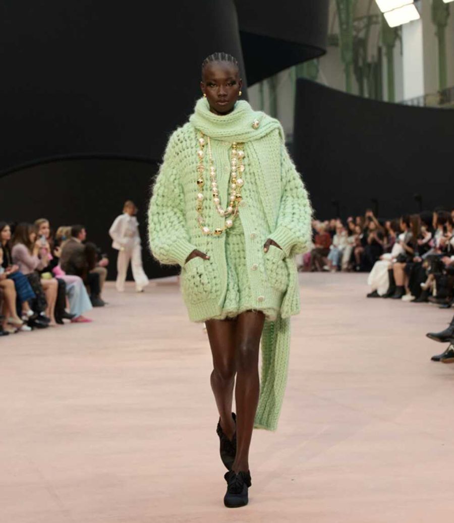 BST Chanel Thu/Đông 2025: Hành Trình Cuối Trước Thềm Kỷ Nguyên Mới - 34