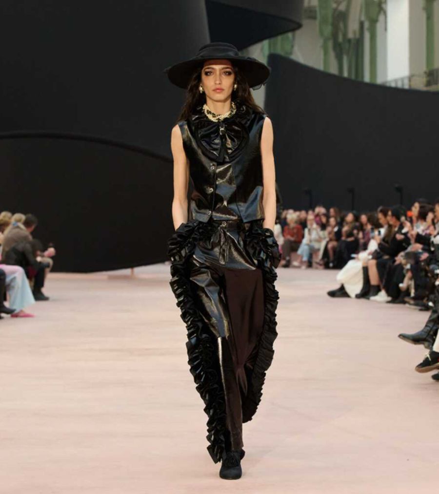 BST Chanel Thu/Đông 2025: Hành Trình Cuối Trước Thềm Kỷ Nguyên Mới - 46