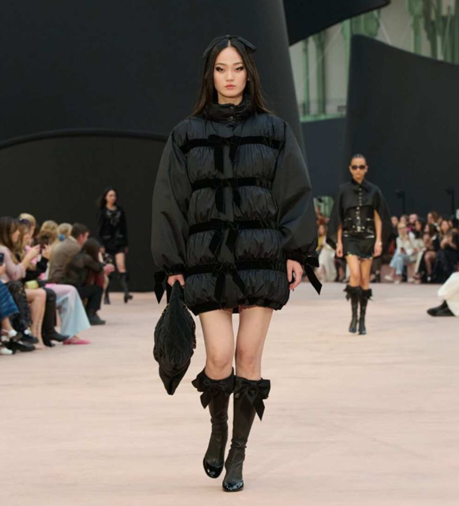 BST Chanel Thu/Đông 2025: Hành Trình Cuối Trước Thềm Kỷ Nguyên Mới - 49