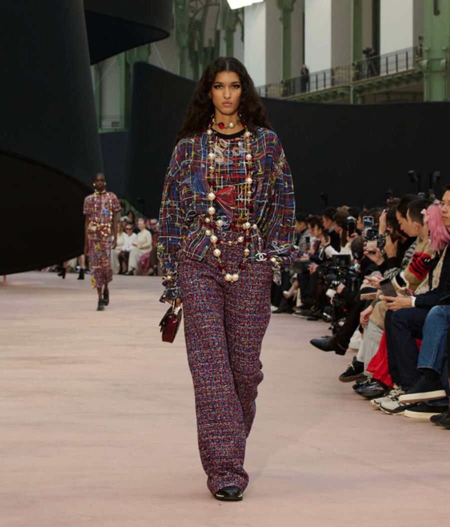 BST Chanel Thu/Đông 2025: Hành Trình Cuối Trước Thềm Kỷ Nguyên Mới - 56