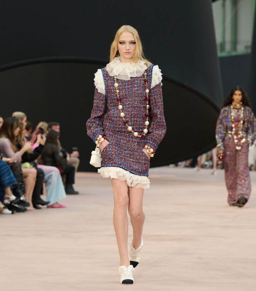 BST Chanel Thu/Đông 2025: Hành Trình Cuối Trước Thềm Kỷ Nguyên Mới - 57