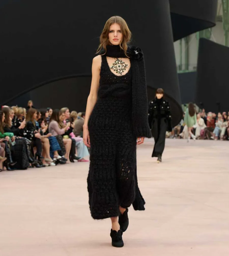 BST Chanel Thu/Đông 2025: Hành Trình Cuối Trước Thềm Kỷ Nguyên Mới - 59