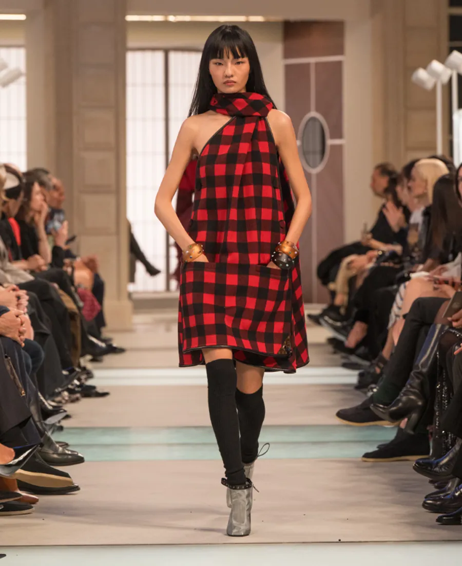 Louis Vuitton Thu-Đông 2025: Chuyến tàu cảm xúc tại ga L’Étoile du Nord - 13