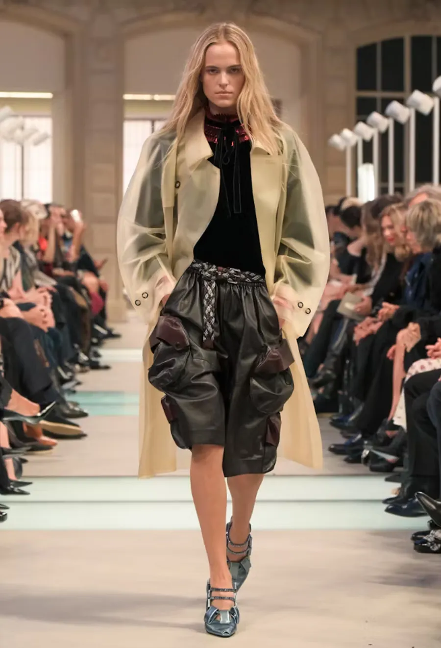 BST Louis Vuitton Thu-Đông 2025