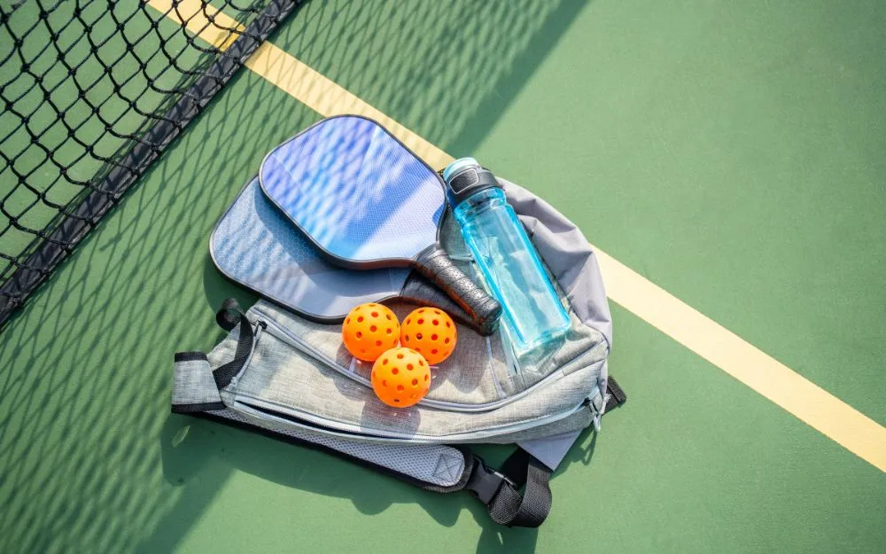 Tổng Hợp Các Dụng Cụ Cơ Bản Không Thể Thiếu Khi Tập Pickleball