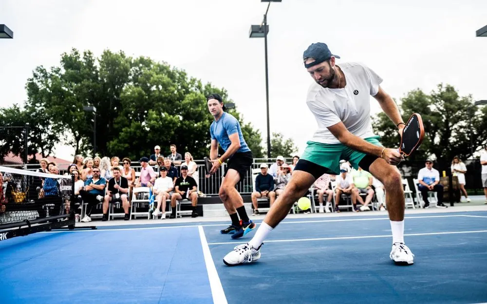 Tổng Hợp Các Dụng Cụ Cơ Bản Không Thể Thiếu Khi Tập Pickleball