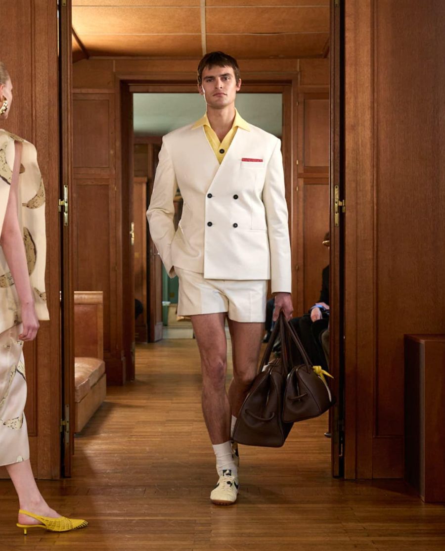 Jacquemus FW25: Couture đậm chất quê hương từ miền Nam nước Pháp