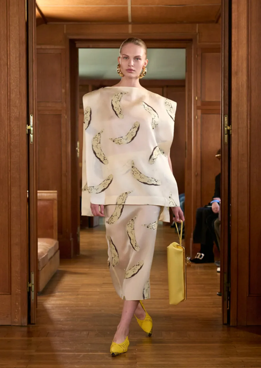 Jacquemus FW25: Couture đậm chất quê hương từ miền Nam nước Pháp