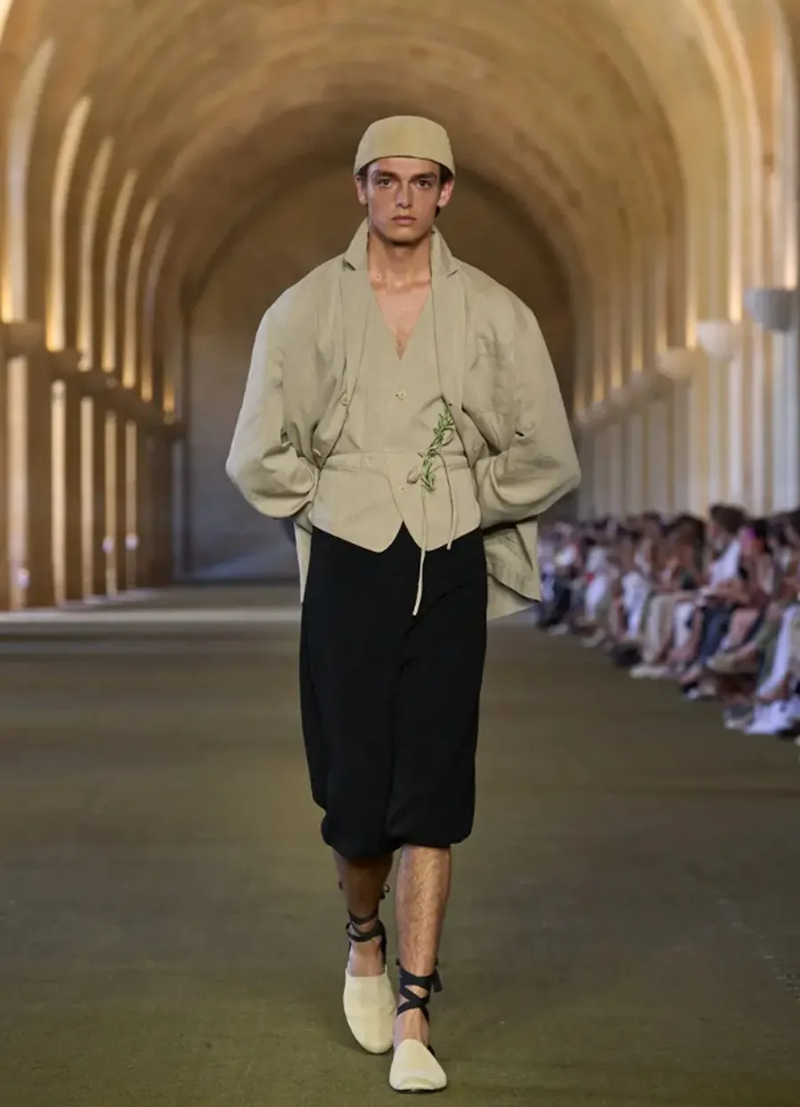 Jacquemus Spring/Summer 2026 “Le Paysan”: Tình đất Provence thấm đẫm hơi thở thanh lịch
